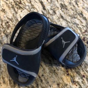 Black & gray/grey Toddler/Infant Jordan’s slides